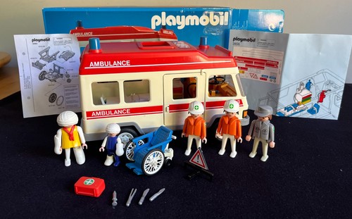 Playmobil 3456 ambulance with - playmobil,