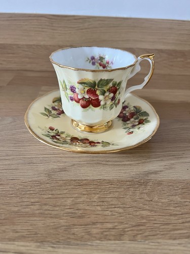 Vintage queens china teacup - china, &