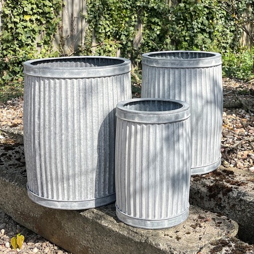 Large garden planters set 3 - large,