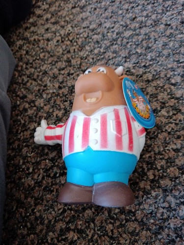 Bullseye bully squishy - 5",