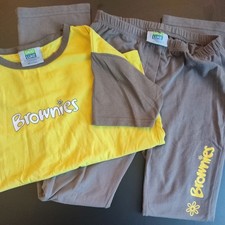 Girlguiding Brownie Uniform