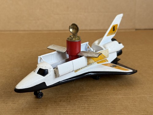 Corgi space shuttle - space,