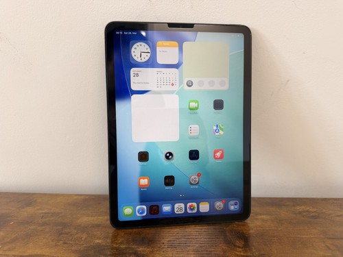Read apple ipad air - read*,