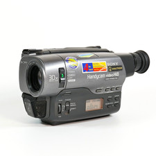 Sony CCD-TR760E Handycam Hi8