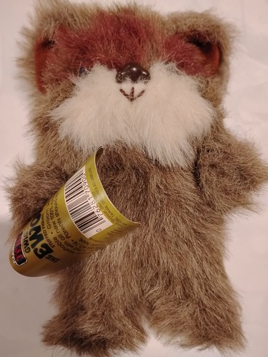 Vintage star wars plush ewok - star,
