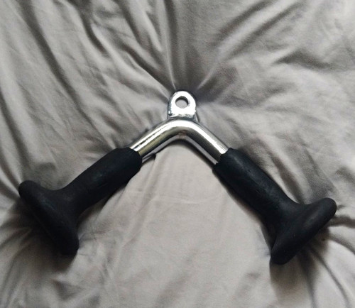 Seated row handle - seated,