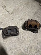 SUBARU IMPREZA 2.0 AWD NON TURBO DRIVERS PASSENGERS FRONT BRAKE CALIPERS 01-07