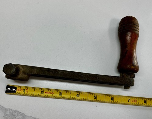 Cast iron wood hand - wood, crank