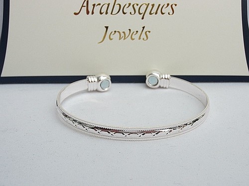 Ladies diamond cut magnetic - diamond,