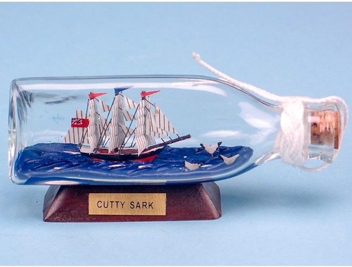 Cutty sark triangular - sark, in