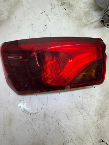 Left rear tail light - left, lamp
