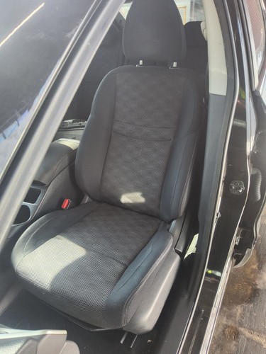 Front seat nissan qashqai - front,