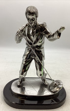 Silver Dreams 2005  Leonardo Collection Elvis Presley Statue