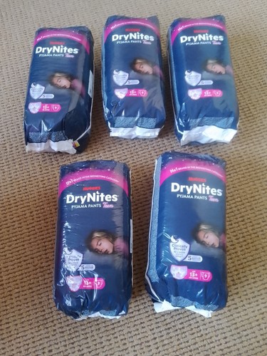 Packs huggies dry nites - 5,