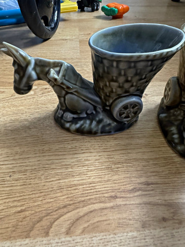 Shamrock pottery made - shamrock, in