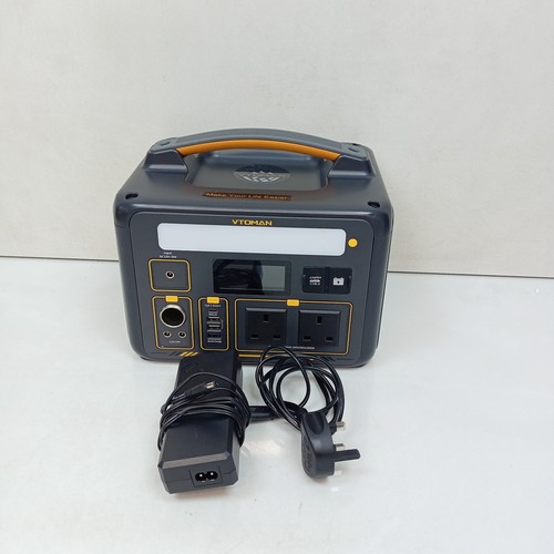 Vtoman jump 600x - vtoman,