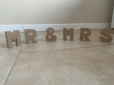 MR & MRS - Large freestanding