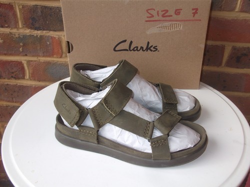 Clarks olive green nubuck