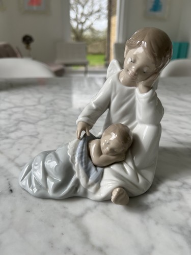 Lladro l6961 guardian - my,