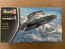 Revell 1:72 03903 Flying