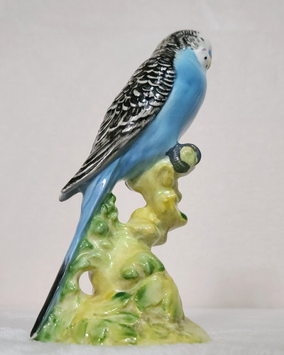 Beswick blue breasted budgie - blue,