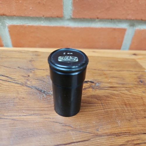 Vintage metal 2mm lens case - vintage,