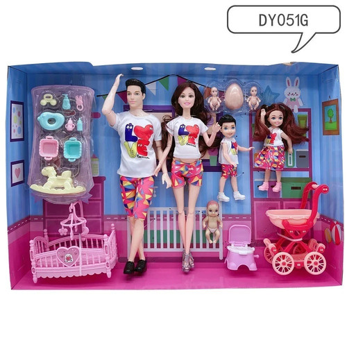 Barbie happy family - happy,