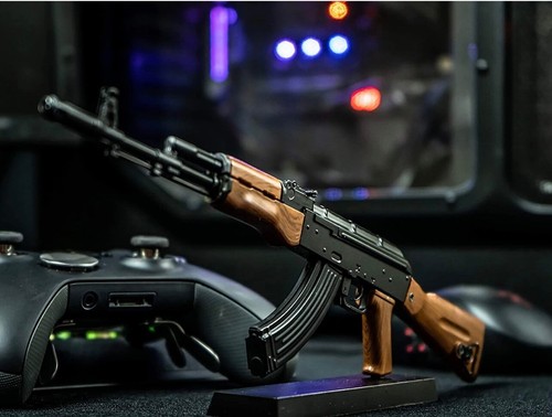 Desktop gun model ak47 - gun,