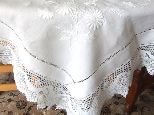 Large white linen hand - white,