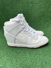 Nike Dunk Sky High Essential