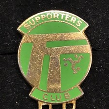 Isle of Man IOM TT Supporters Club Motorcycle Races badge (Manx)