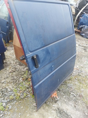 Volkswagen transporter side - transporter,