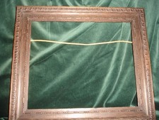 Antique Egg And Dart Wooden