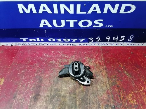 218303z600 gearbox support - gearbox,