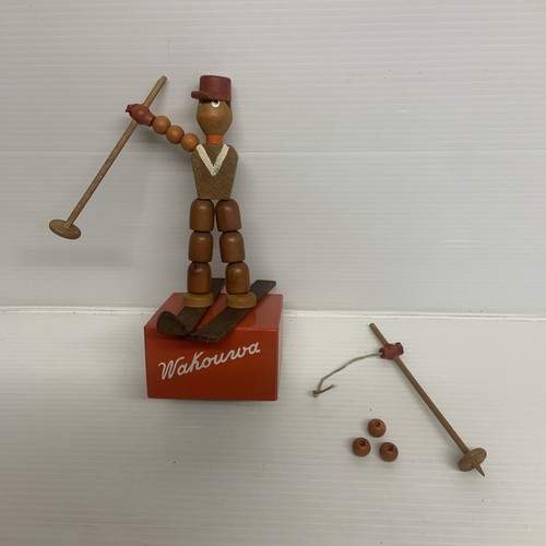 Wakouwa wooden push puppet - wakouwa,