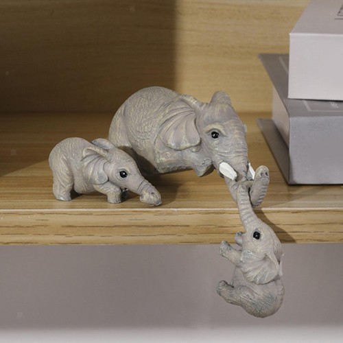 Pieces elephant statues - 3,