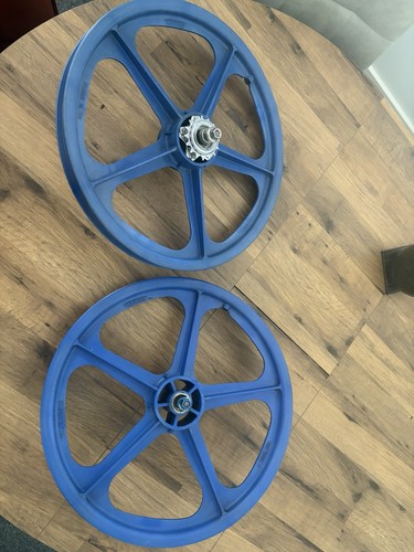 Blue skyway mags - skyway,