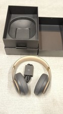 Dr. Dre Beats Studio3 Wireless Over-Ear Headphones - Shadow Grey (DAMAGED)