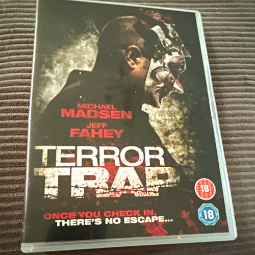 Anchor bay terror trap - terror,