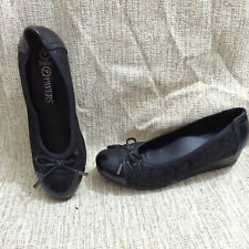 Pavers Womens Black Slip on Shoes Size uk 7
