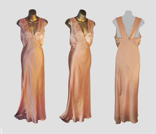 VTG KOMAR NEGLIGEE NIGHTGOWN