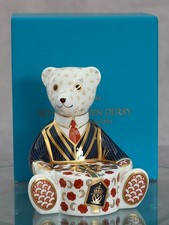 Royal Crown Derby 'Gift Bear' Boxed Paperweight 1st Quality Gold Stopper