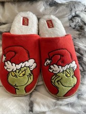 Grinch Slippers Size 6-7