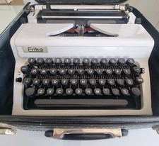 West German Erika 105 Typewriter.