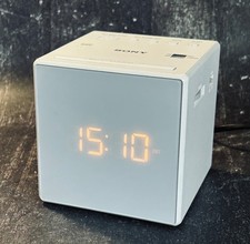 Sony ICF-C1 Cube Clock AM/FM