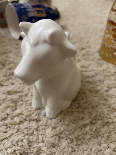 White cow milk - white,