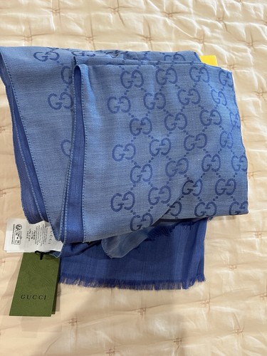 Authentic gucci wool silk - authentic,