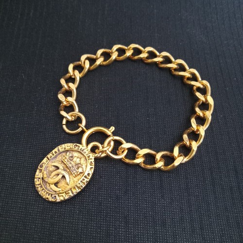 Authentic chanel vintage - authentic,