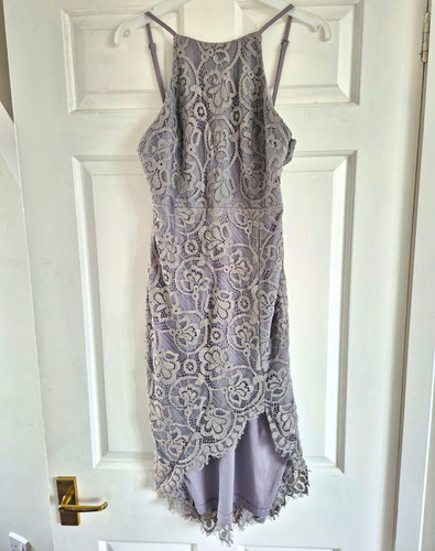 Love triangle grey floral lace - triangle,