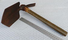 WW2 British Army 1944 Yardley Entrenching Tool Trench Tool Head and Handle